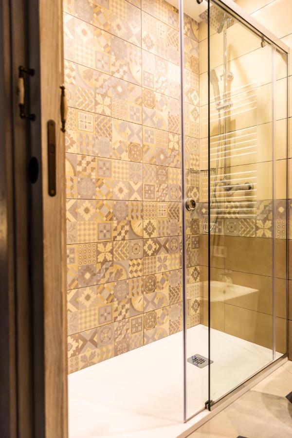 La Rondine Bed & Breakfast Tagliacozzo Bagian luar foto