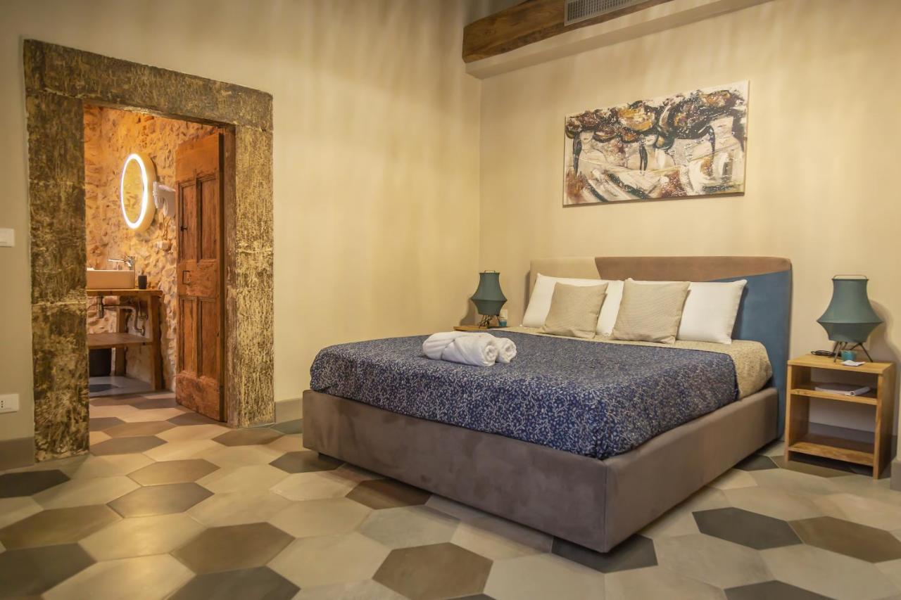 La Rondine Bed & Breakfast Tagliacozzo Bagian luar foto