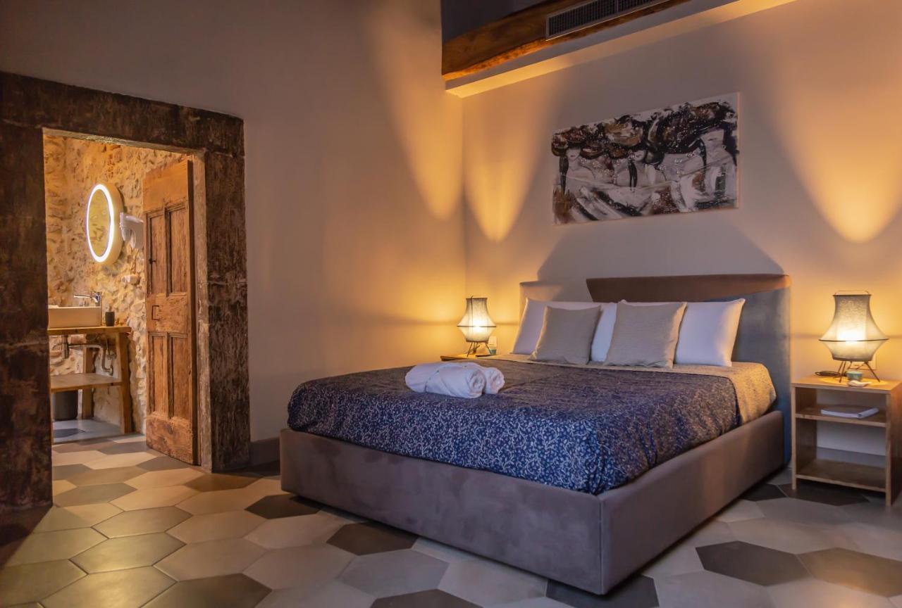 La Rondine Bed & Breakfast Tagliacozzo Bagian luar foto