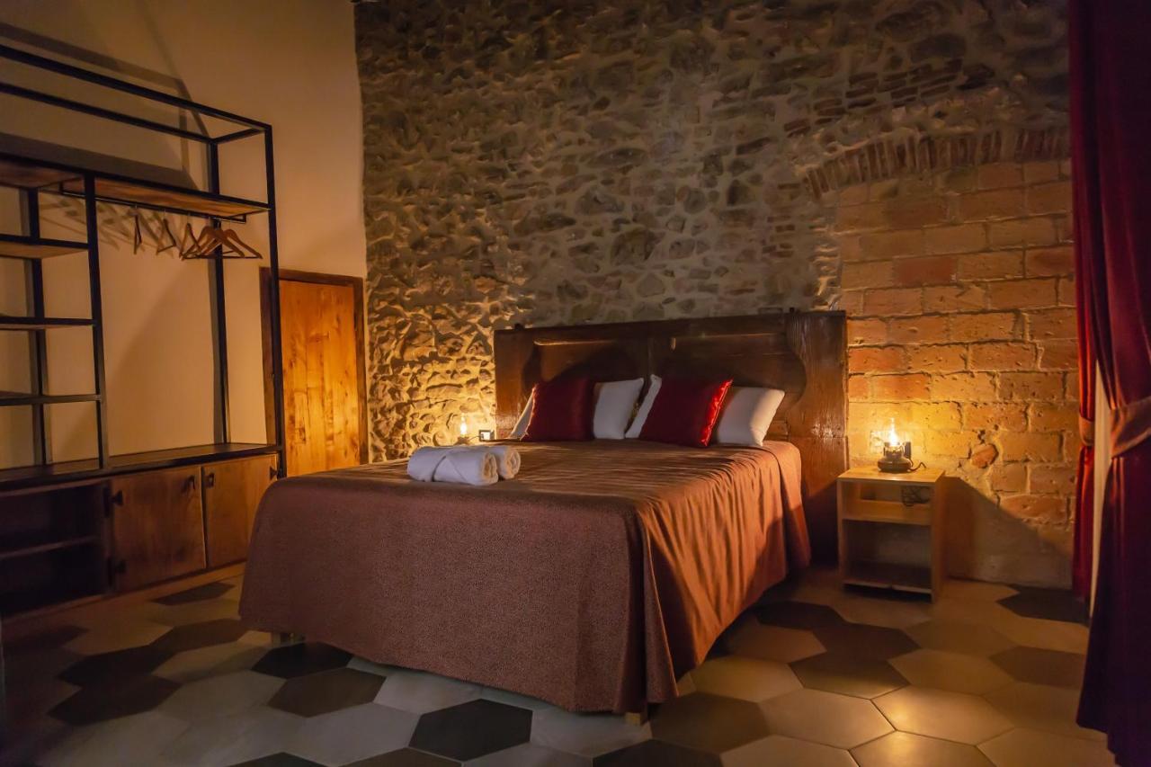 La Rondine Bed & Breakfast Tagliacozzo Bagian luar foto