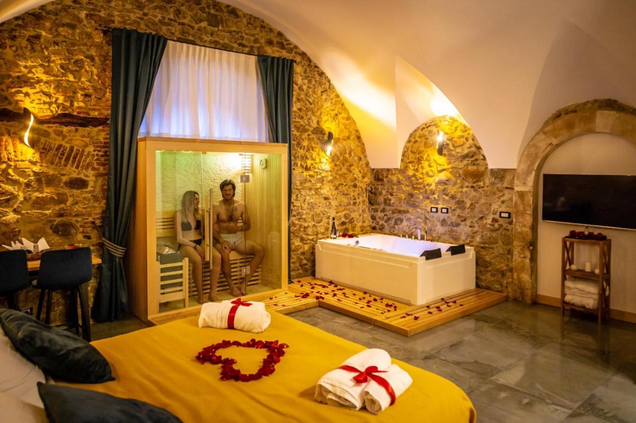 La Rondine Bed & Breakfast Tagliacozzo Bagian luar foto