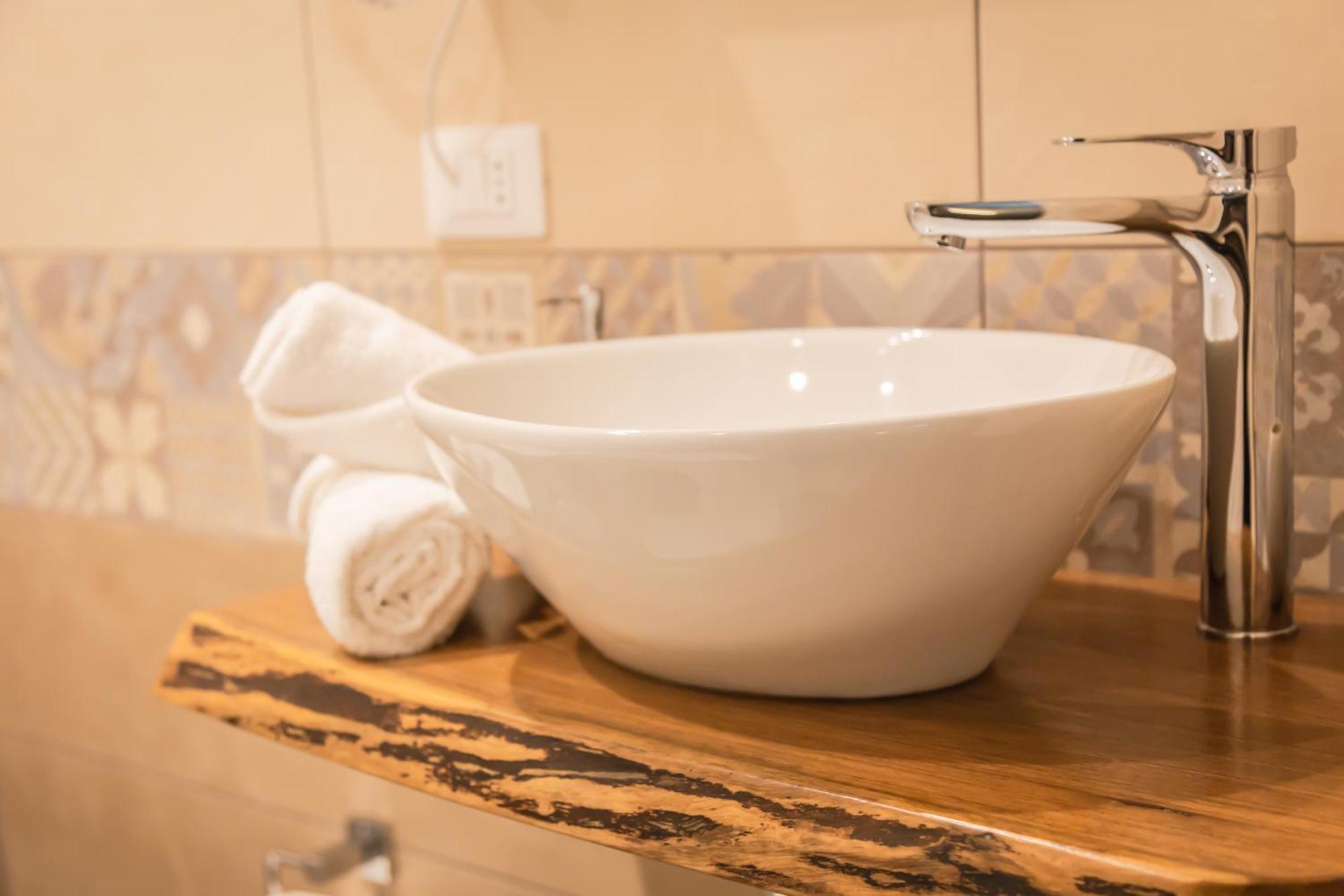 La Rondine Bed & Breakfast Tagliacozzo Ruang foto